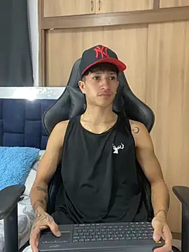  CamiloBass online show from March 3, 2026, 12:50 am