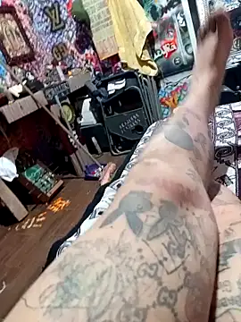 Hucharlyboym online show from September 12, 2025, 10:59 am