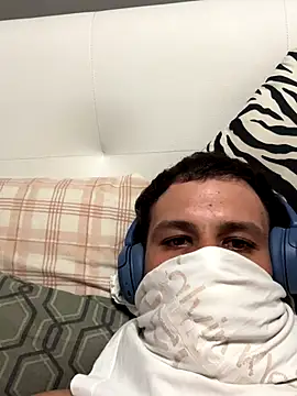 Snapshot of yayaya55598 chatting on September 18, 2025, 4:09 pm yayaya55598 online show from September 18, 2025, 4:09 pm