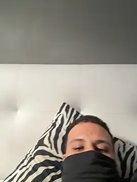 Snapshot of yayaya55598 chatting on October 12, 2025, 1:43 pm yayaya55598 online show from October 12, 2025, 1:43 pm