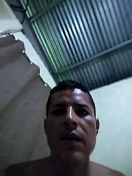 Snapshot of bolumba chatting on September 25, 2025, 2:32 pm bolumba online show from September 25, 2025, 2:32 pm