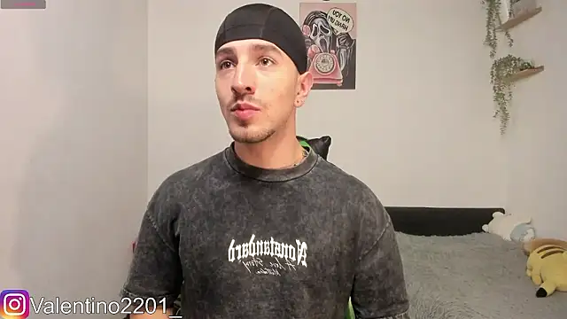 Valentino Xander online show from March 6, 2026, 6:32 am