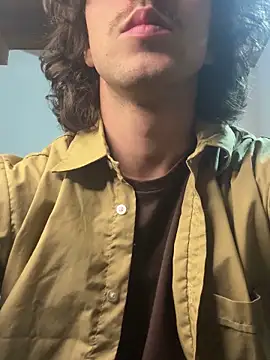 Valentino Xander online show from April 7, 2026, 2:23 am