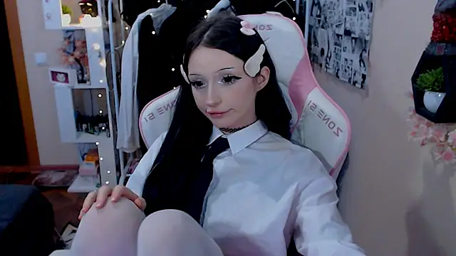 Snapshot of hikmurr chatting on December 9, 2024, 9:05 pm hikmurr online show from December 9, 2024, 9:05 pm