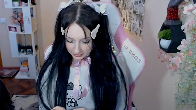 Snapshot of hikmurr chatting on December 12, 2024, 6:42 pm hikmurr online show from December 12, 2024, 6:42 pm