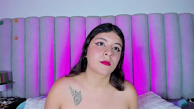 Snapshot of EngelStone chatting on March 21, 2025, 7:46 pm EngelStone online show from March 21, 2025, 7:46 pm