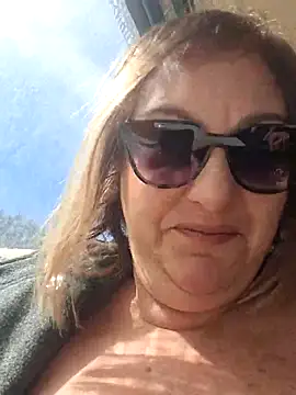 Snapshot of Mara-24 chatting on February 20, 2026, 10:38 am Mara-24 online show from February 20, 2026, 10:38 am