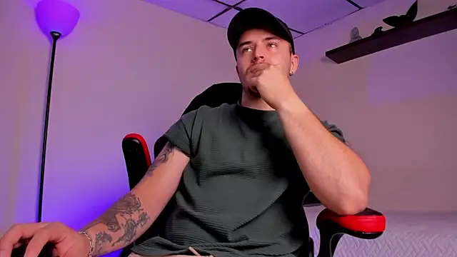 james connor2 online show from November 10, 2025, 6:40 pm