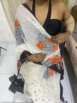 Snapshot of NethuQueen chatting on February 26, 2025, 5:53 am NethuQueen online show from February 26, 2025, 5:53 am