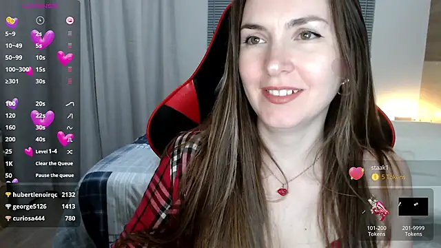 Naughty Annn online show from May 16, 2026, 8:33 am