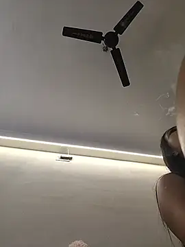Snapshot of sexy-mohini chatting on June 27, 2026, 6:57 pm sexy-mohini online show from June 27, 2026, 6:57 pm