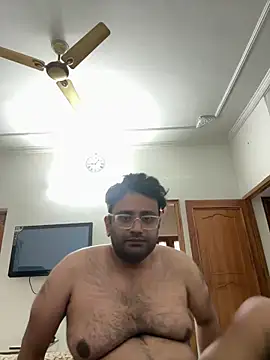 Snapshot of shree7776trrr chatting on February 18, 2026, 10:00 am shree7776trrr online show from February 18, 2026, 10:00 am