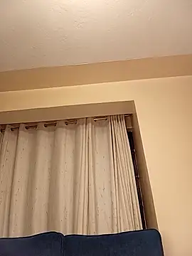 Snapshot of Pretty_tiffany chatting on December 18, 2025, 1:44 am Pretty tiffany online show from December 18, 2025, 1:44 am