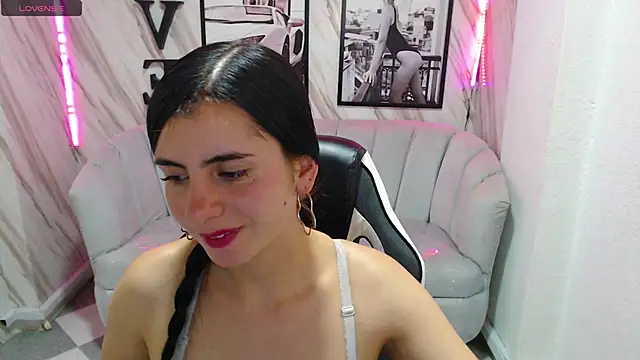 Snapshot of _samantha_b chatting on December 26, 2024, 6:54 pm samantha b online show from December 26, 2024, 6:54 pm