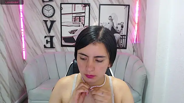 Snapshot of _samantha_b chatting on December 27, 2024, 12:45 pm samantha b online show from December 27, 2024, 12:45 pm