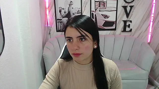 Snapshot of _samantha_b chatting on January 2, 2025, 12:35 pm samantha b online show from January 2, 2025, 12:35 pm