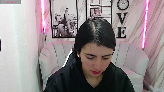 Snapshot of _samantha_b chatting on January 3, 2025, 12:41 pm samantha b online show from January 3, 2025, 12:41 pm