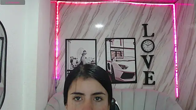 Snapshot of _samantha_b chatting on January 31, 2025, 12:51 pm samantha b online show from January 31, 2025, 12:51 pm