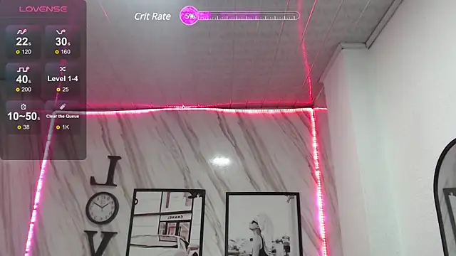 Snapshot of _samantha_b chatting on February 14, 2025, 12:47 pm samantha b online show from February 14, 2025, 12:47 pm