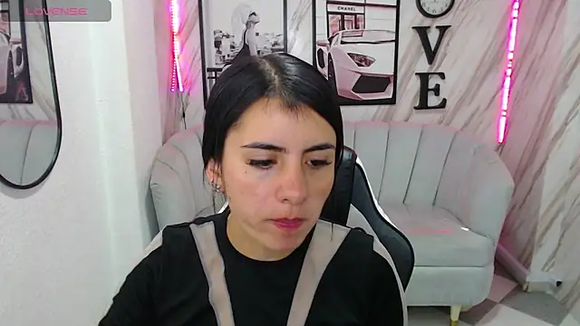 Snapshot of _samantha_b chatting on February 28, 2025, 12:52 pm samantha b online show from February 28, 2025, 12:52 pm