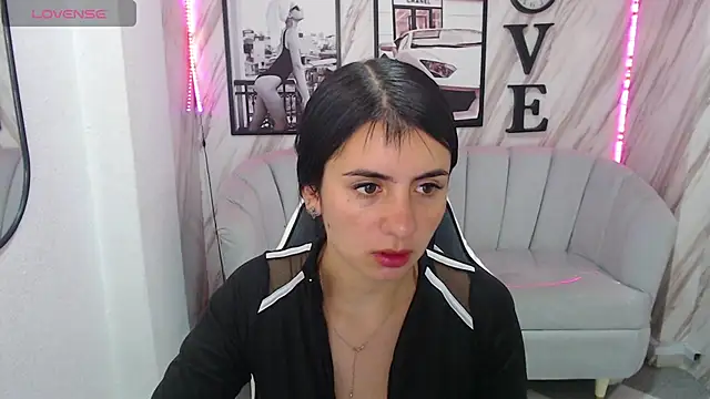 Snapshot of _samantha_b chatting on March 1, 2025, 12:45 pm samantha b online show from March 1, 2025, 12:45 pm