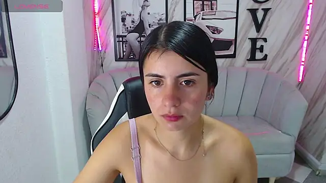 Snapshot of _samantha_b chatting on March 4, 2025, 12:44 pm samantha b online show from March 4, 2025, 12:44 pm