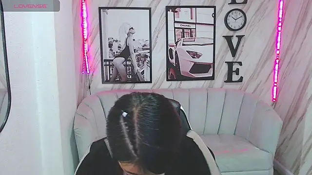 Snapshot of _samantha_b chatting on March 12, 2025, 12:47 pm samantha b online show from March 12, 2025, 12:47 pm