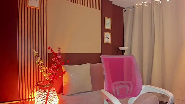 Snapshot of wini_fer chatting on May 1, 2026, 2:43 pm wini fer online show from May 1, 2026, 2:43 pm