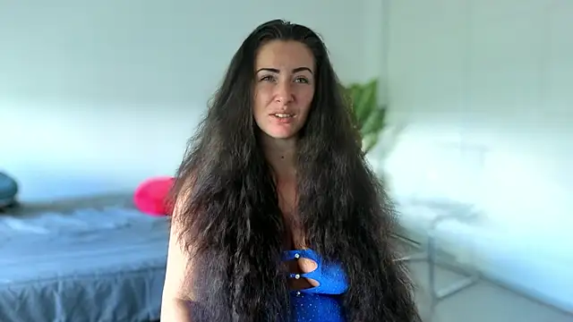 Sapphir3xoxo online show from September 16, 2025, 2:51 pm