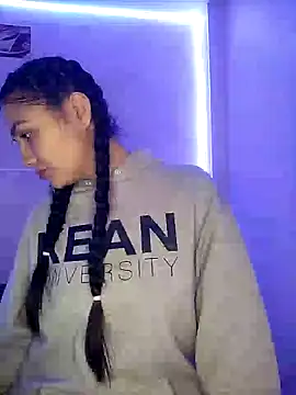 Snapshot of Nahiara_velez chatting on March 12, 2025, 10:39 pm Nahiara velez online show from March 12, 2025, 10:39 pm