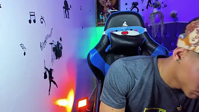 Damian latinxxx online show from September 11, 2025, 3:06 am