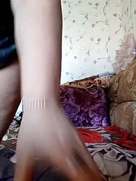 IsabellaBoni online show from March 8, 2026, 7:23 am