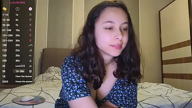 Snapshot of Agatha_Sade chatting on March 11, 2025, 3:56 pm Agatha Sade online show from March 11, 2025, 3:56 pm