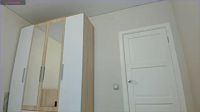 sweety vikky online show from March 12, 2025, 12:20 am