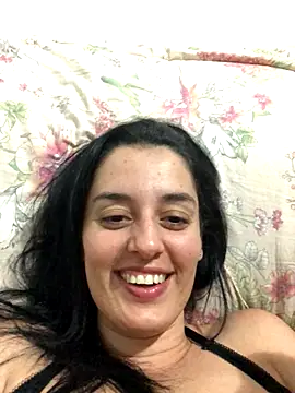 Snapshot of Catmila94 chatting on October 1, 2025, 3:23 am Catmila94 online show from October 1, 2025, 3:23 am