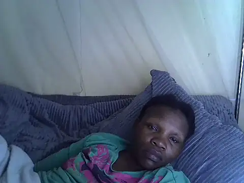 Snapshot of Sweet_serah chatting on November 27, 2025, 3:36 pm Sweet serah online show from November 27, 2025, 3:36 pm