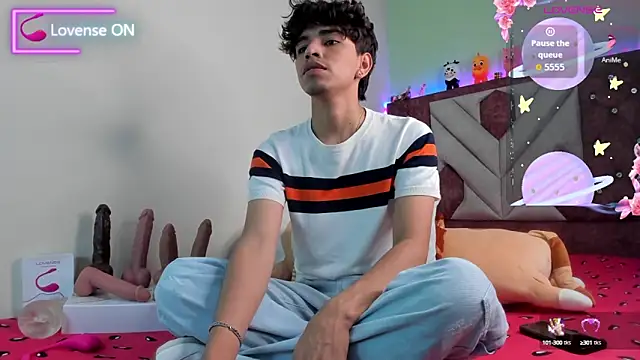 Snapshot of Santy_carrington chatting on September 27, 2025, 11:59 am Santy carrington online show from September 27, 2025, 11:59 am