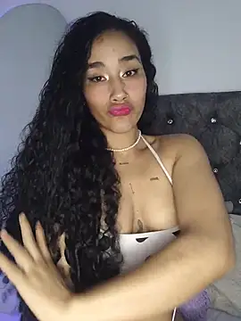 Snapshot of jaderossxx chatting on July 3, 2026, 5:19 pm jaderossxx online show from July 3, 2026, 5:19 pm