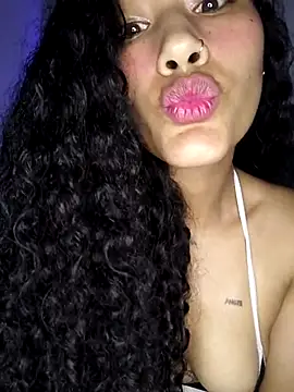 Snapshot of jaderossxx chatting on July 22, 2026, 4:26 am jaderossxx online show from July 22, 2026, 4:26 am