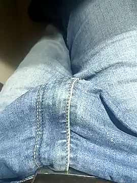 Snapshot of franko1987 chatting on January 8, 2025, 7:13 am franko1987 online show from January 8, 2025, 7:13 am