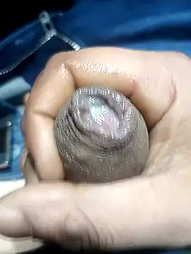 Snapshot of franko1987 chatting on January 31, 2025, 5:51 am franko1987 online show from January 31, 2025, 5:51 am