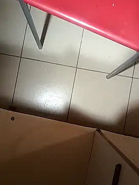 Snapshot of franko1987 chatting on February 5, 2025, 5:30 am franko1987 online show from February 5, 2025, 5:30 am