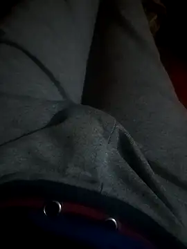 Snapshot of franko1987 chatting on February 19, 2025, 3:39 am franko1987 online show from February 19, 2025, 3:39 am