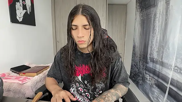 gabriel  manson online show from February 15, 2026, 10:28 pm