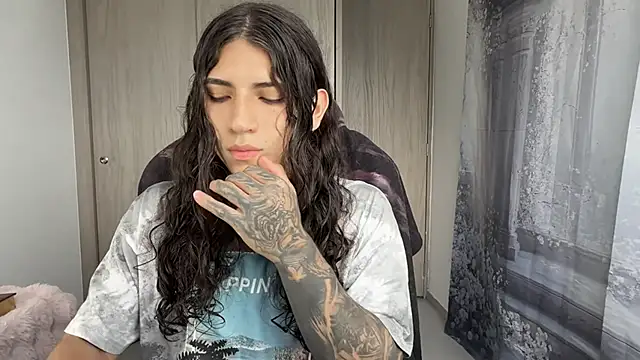 gabriel  manson online show from February 28, 2026, 9:38 pm