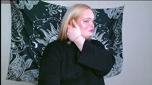 rozzhaos8 online show from January 12, 2026, 9:25 am