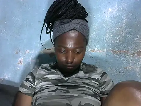 Snapshot of sweet_gal01 chatting on October 2, 2025, 8:16 pm sweet gal01 online show from October 2, 2025, 8:16 pm