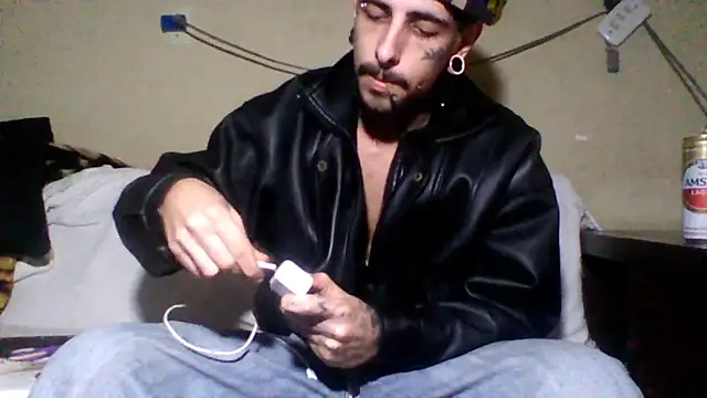 Snapshot of sellvageria chatting on June 26, 2026, 10:14 pm sellvageria online show from June 26, 2026, 10:14 pm