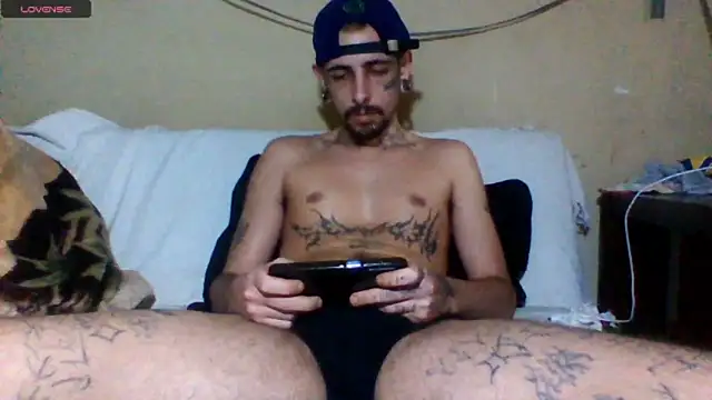 Snapshot of sellvageria chatting on July 1, 2026, 6:40 pm sellvageria online show from July 1, 2026, 6:40 pm