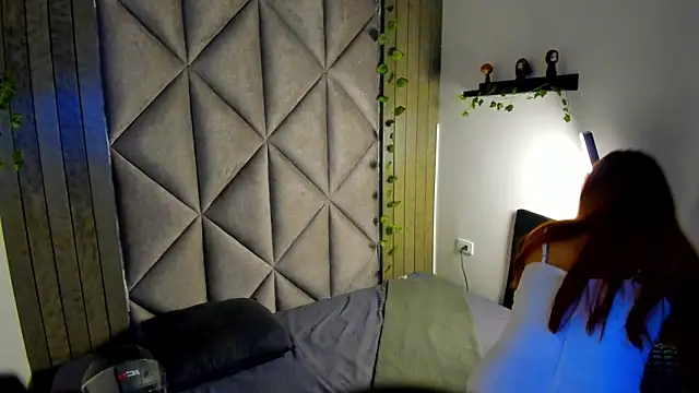 Snapshot of AbbyWathson chatting on March 21, 2026, 11:48 am AbbyWathson online show from March 21, 2026, 11:48 am